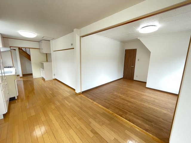 藤岡市藤岡　中古1580の洋室