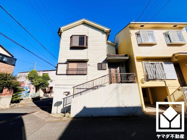 宇治市伊勢田町中ノ田の玄関