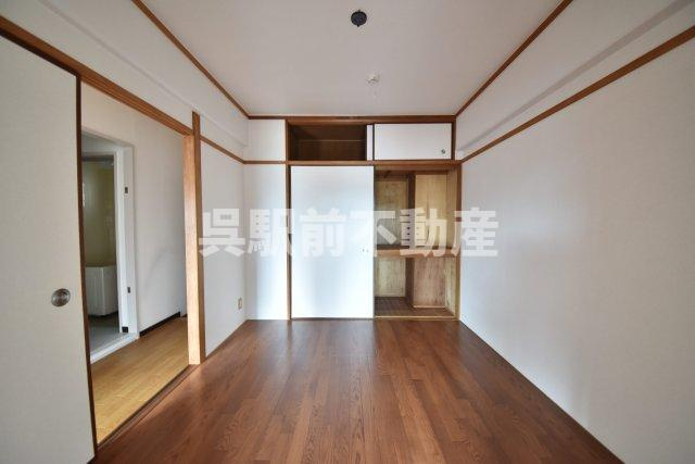 小柴クリーニングマンションの洋室