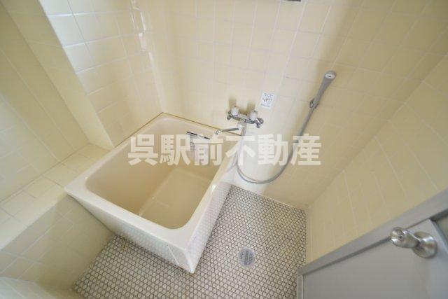 小柴クリーニングマンションの浴室