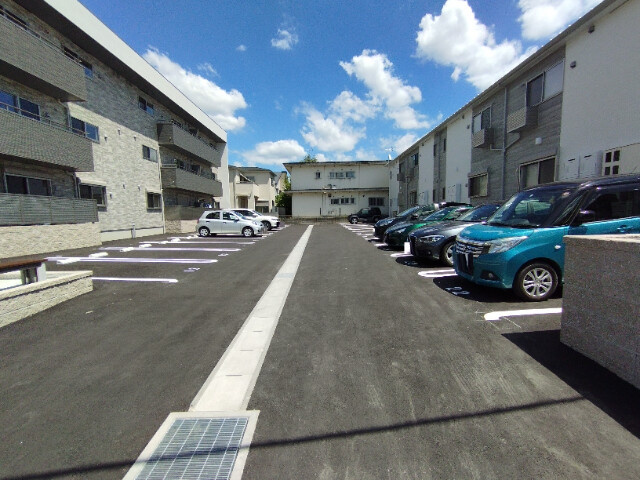 コディーノの駐車場