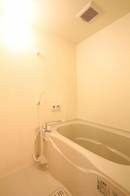 ドエル上池袋の浴室