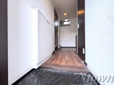 【玄関】 | Creo中村公園弐番館 | 明るい玄関です