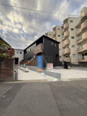 【外観】 | 川口市上青木西1丁目　全2棟 | 6ｍ公道に面した新築戸建てです♪