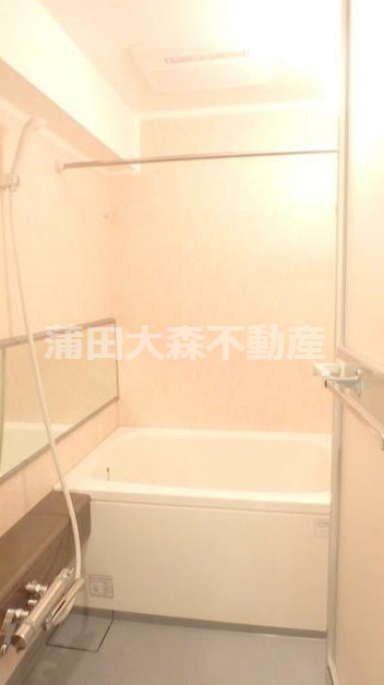 パレステュディオ大森WESTの浴室