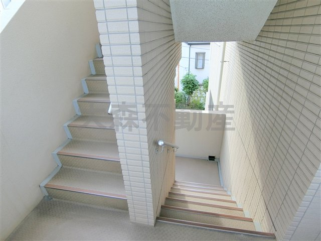 パレステュディオ大森WESTのその他共用部分|共用階段