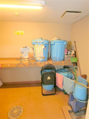 パレステュディオ大森WESTのその他共用部分|曜日時間関係なくゴミ捨て可能な敷地内ゴミ捨て場！