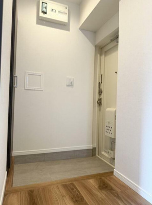 【玄関】 | 大蔵シャルム