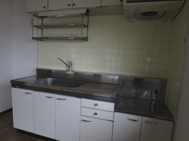 メゾンデフォンティヌのキッチン