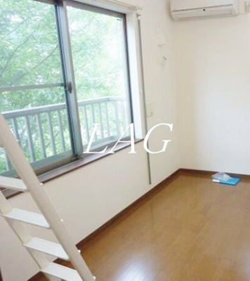 【居間・リビング】 | マリンプラザ２ | 洋室のお部屋です。