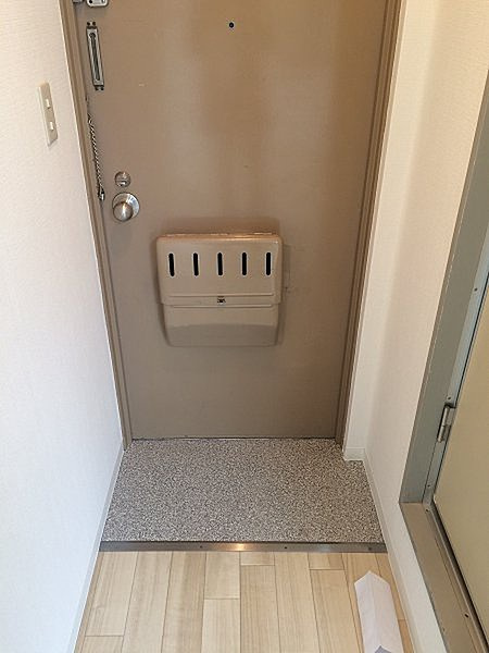 ラ・ポルタ蔵前の玄関