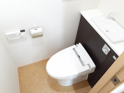 【トイレ】 | プレッソⅡ | ゆったりとした空間のトイレです