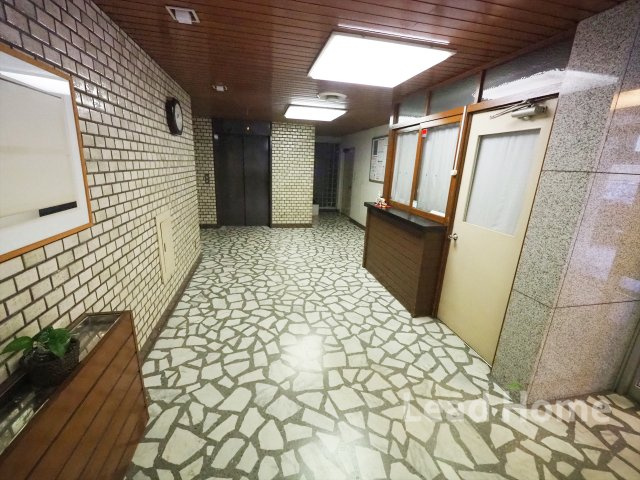 【エントランス】 | 外苑マンション