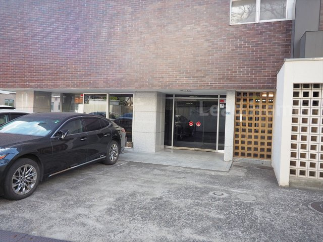 【エントランス】 | 外苑マンション