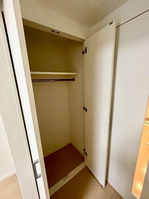 レジディア用賀の収納|■クローゼット収納