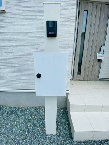 よかタウン／菊池郡大津町下町２期／１号棟の玄関