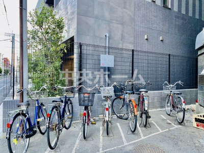 【駐輪場】 | サクラハイツ | 【自転車置き場】最新の空き状況や費用などの詳細は担当スタッフまでお問い合わせください。