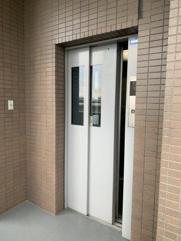 エステート川口のその他共用部分|エレベーター