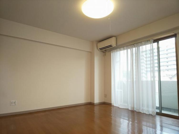 ハピエストの居間・リビング