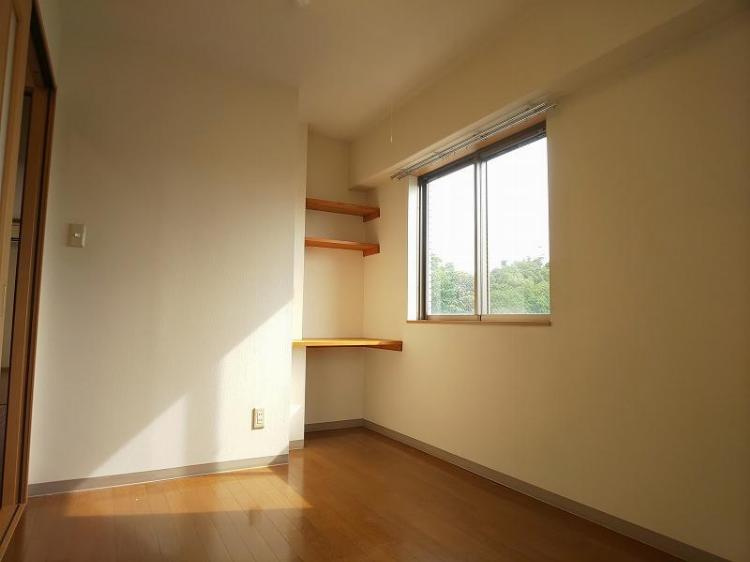 ハピエストの洋室