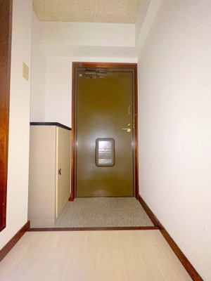 【玄関】 | WHITE広島駅前