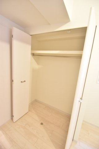 大阪市都島区網島町の賃貸マンションの収納