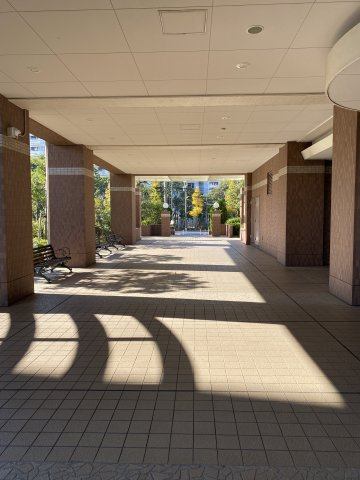 グラン・エステ川崎ツインタワー弐番館のエントランス