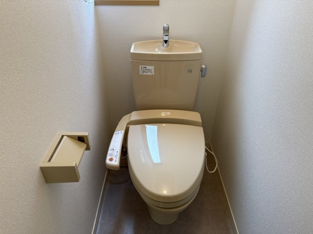 ラ・スコレール水上のトイレ