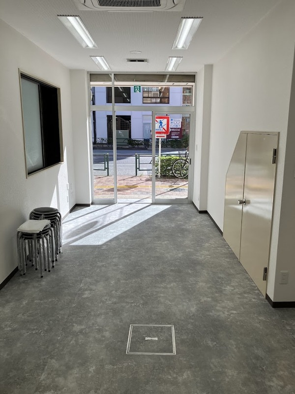 海老沢ビルの内装