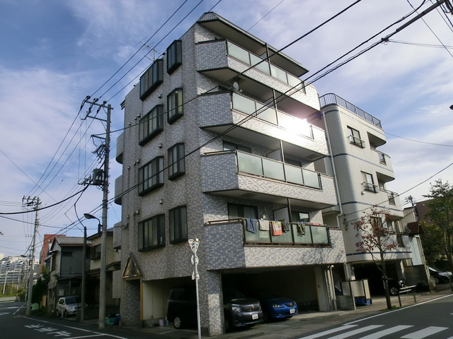 王子北ウイングの外観|きれいなタイルの光る賃貸物件です。