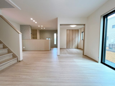 【居間・リビング】