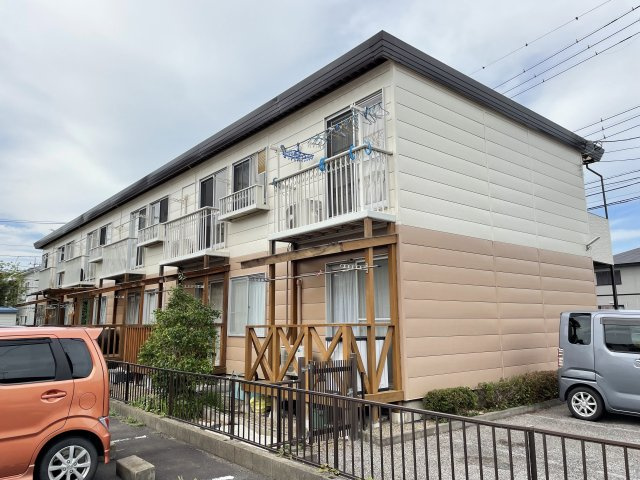 北葛飾郡杉戸町高野台南２丁目のアパートの外観