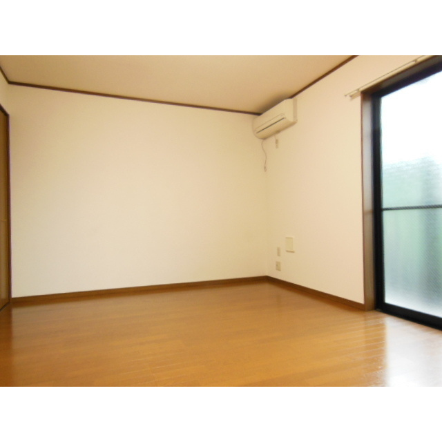 アムールⅡ　ＥＳＴの寝室