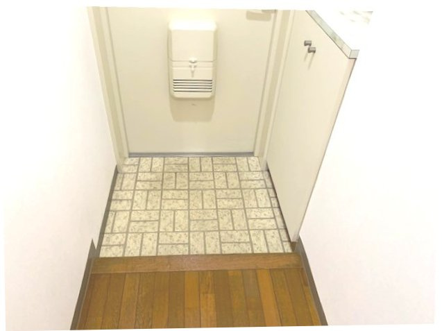 フクロク・ハイマンション２号館の玄関|※イメージ写真