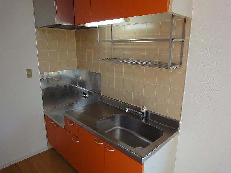 ラフォーレ・アパートD棟のキッチン|使いやすいキッチンです