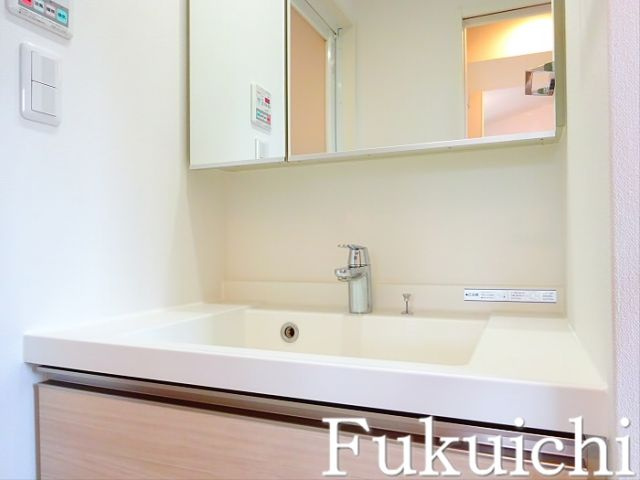 パークアクシス自由が丘テラスの独立洗面台