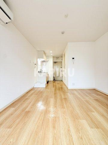 末広ビルの居間・リビング