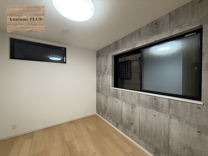 東大阪市中小阪1丁目　2号棟の洋室