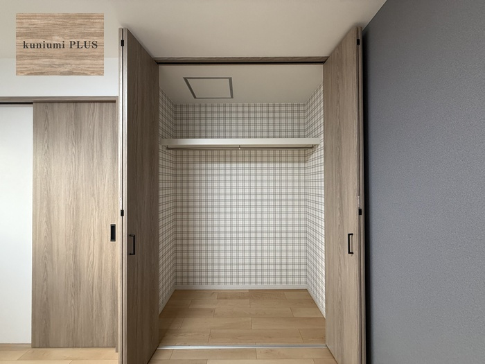 東大阪市中小阪1丁目　2号棟の収納