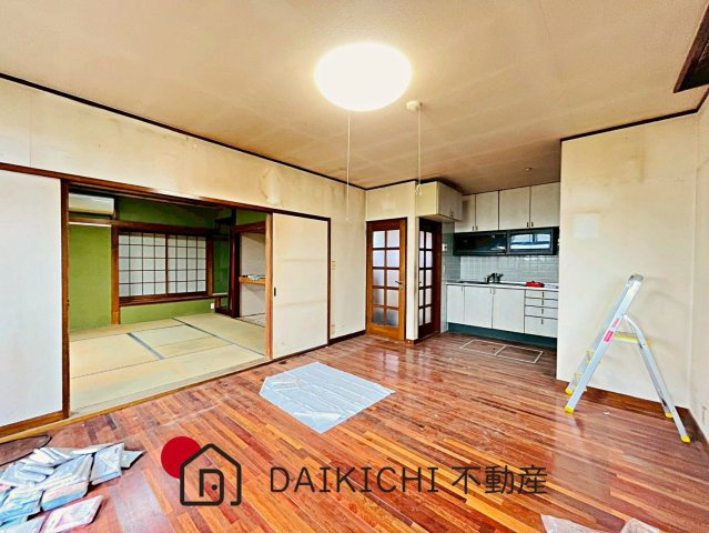 【居間・リビング】 | 北本市本宿7丁目　中古戸建