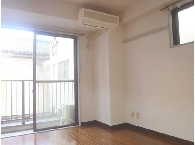 ★ポータル非掲載★　クオリティアベビル　「希少物件」　「河原町駅徒歩９分」　「四条駅徒歩９分」の洋室