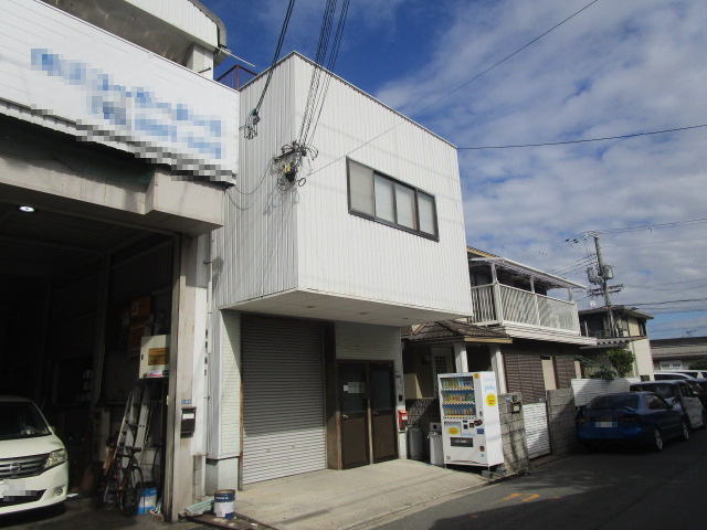 守口市南寺方東通１丁目の倉庫