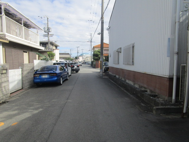 守口市南寺方東通１丁目の倉庫