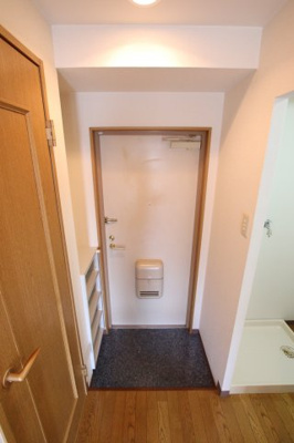 【玄関】 | メゾンフェアリー