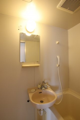 【設備】 | メゾンフェアリー | 洗面台