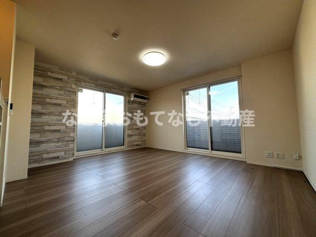 【居間・リビング】 | エトワール古城 | ※写真は別号室