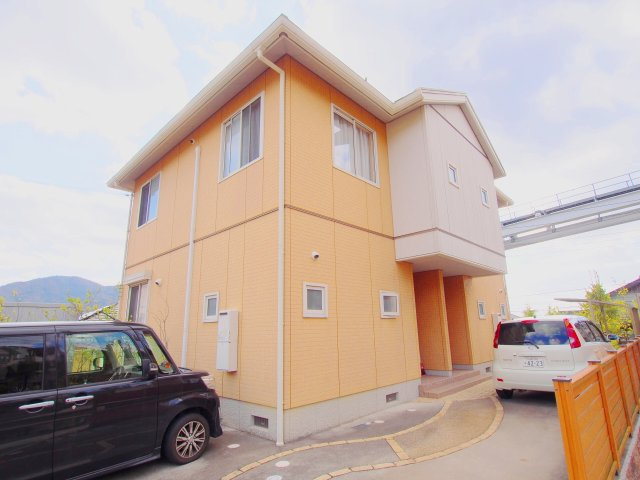 グリーンコートの外観