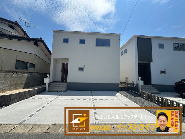 【新築戸建】　いわき市平下神谷第7　全4棟　【長期優良住宅】の外観|2号棟写真　完成しました！随時ご案内可能です。当社はお客様に末永く満足していただきたい思いから、ご購入後のアフターフォローにも力を入れております。何なりとご相談ください。（担当：梶田）