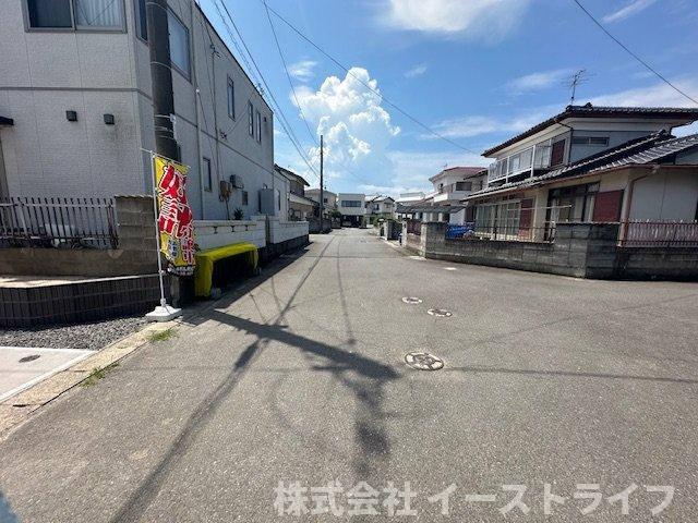 【新築戸建】　いわき市平下神谷第7　全4棟　【長期優良住宅】の前面道路含む現地写真|北側6ｍ公道