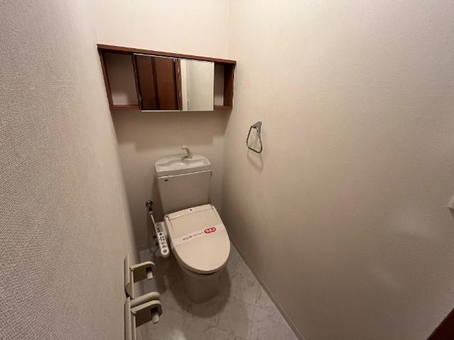 サンコート越谷のトイレ|シャワー付トイレ（イメージ）